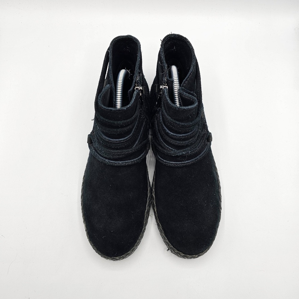 UGG Rianne Boots Women 5 Black Suede Ankle Booties Zipper Wrap Boho Southwestern - Picture 4 of 15